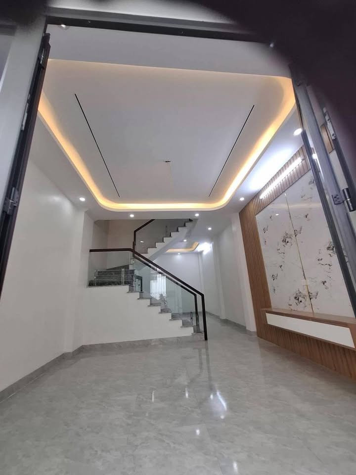  Cầu Đông – Lộc Vượng – 1.95 tỷ TL  50m² • 3T • Ngõ 3m • TB