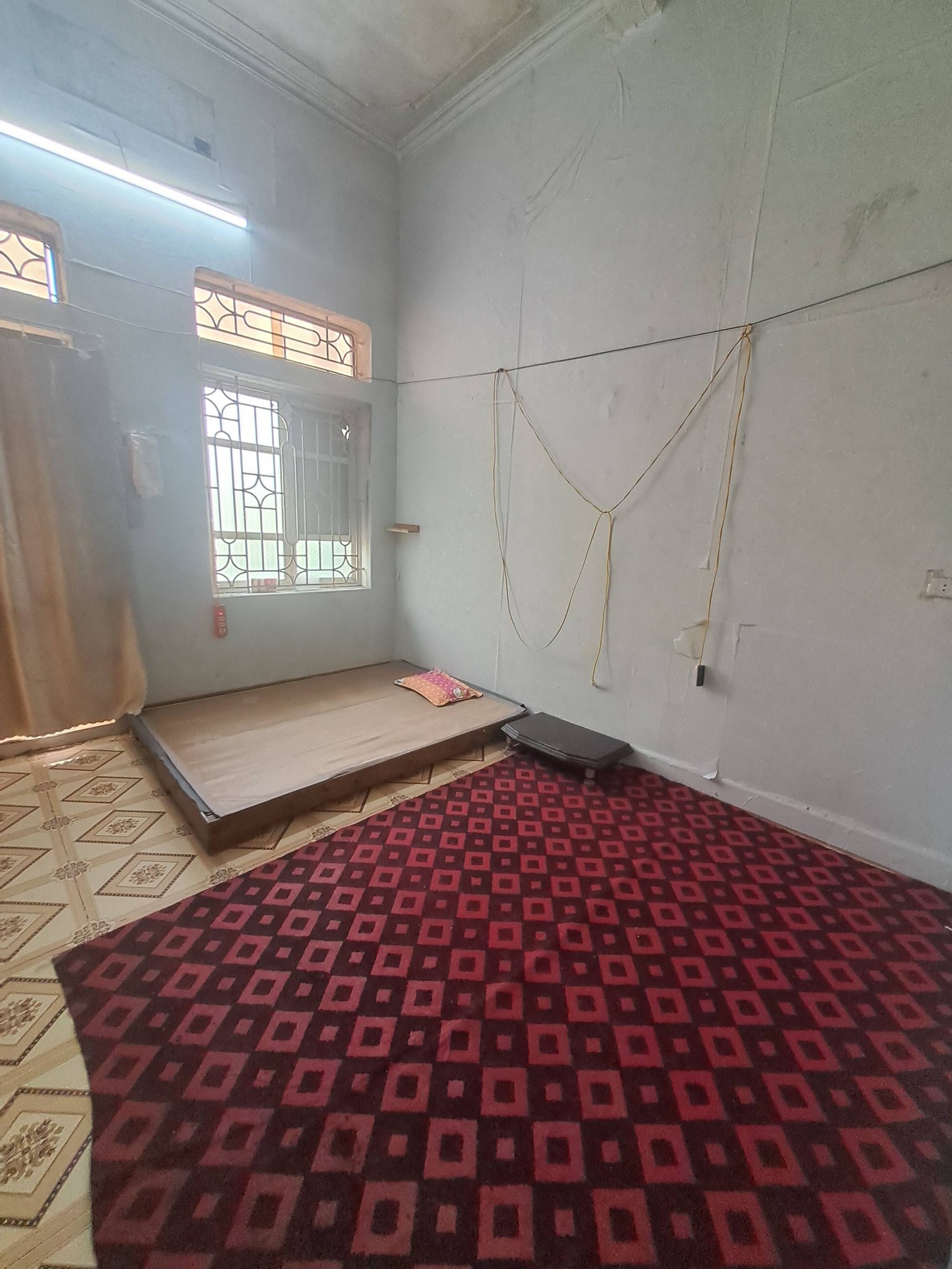 3-STOREY HOUSE FOR RENT ON KENH STREET