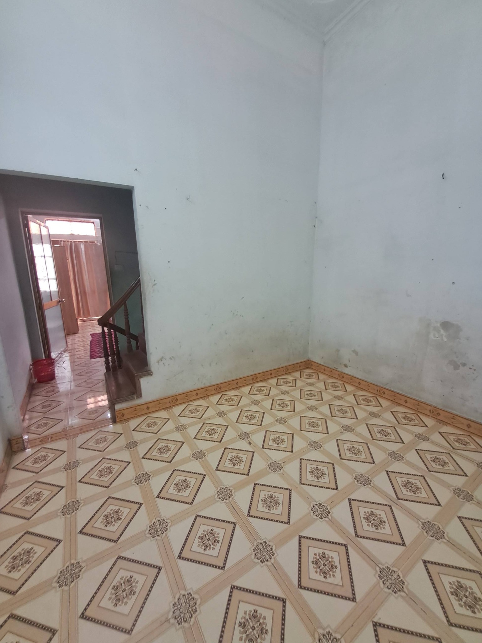 3-STOREY HOUSE FOR RENT ON KENH STREET