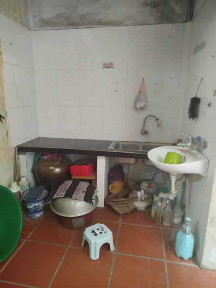 CHO THUÊ NHÀ CẤP 4 NGÕ ĐƯỜNG MẠC THỊ BƯỞI