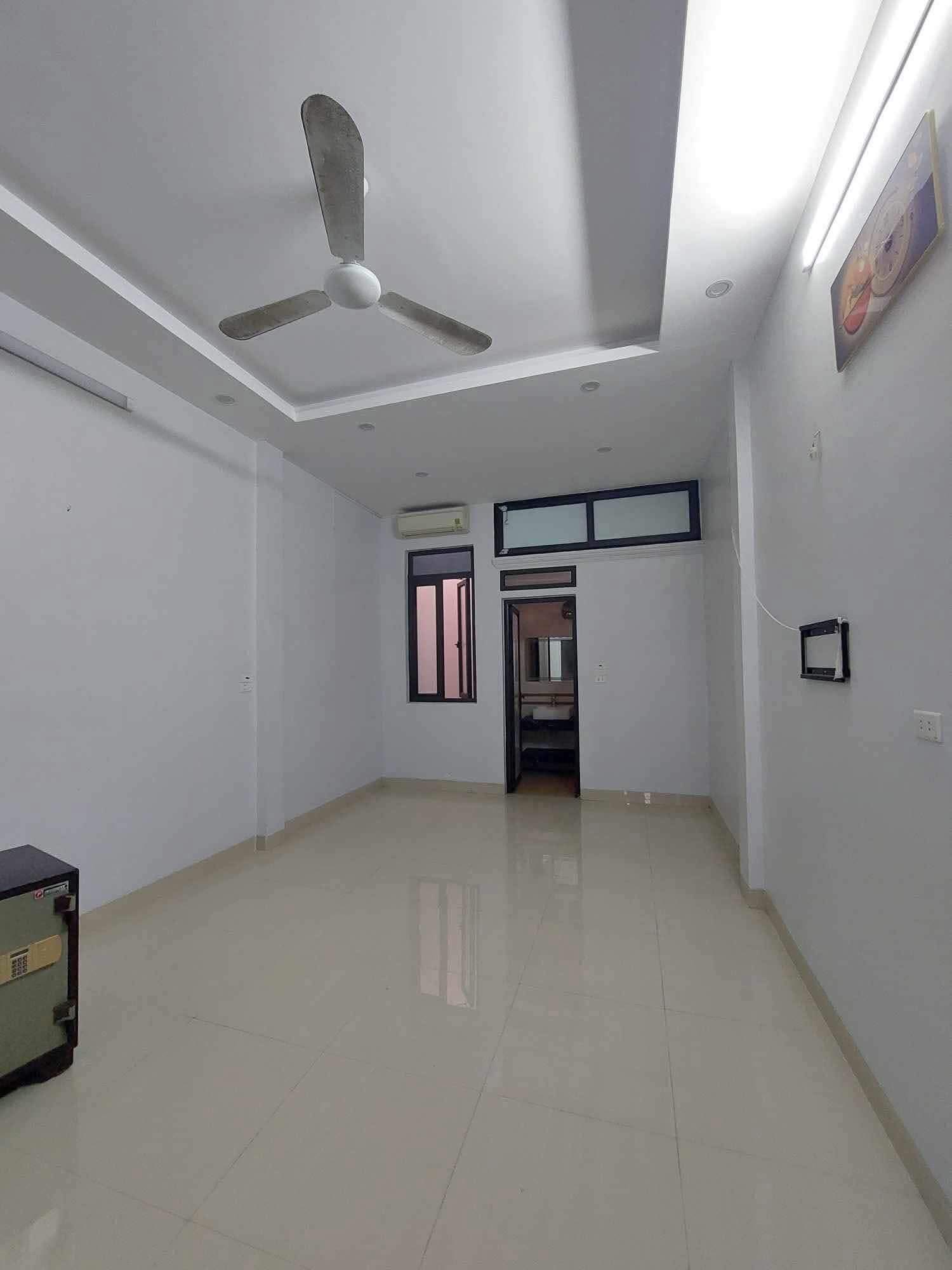 CHO THUÊ NHÀ NGÕ GIẢI PHÓNG