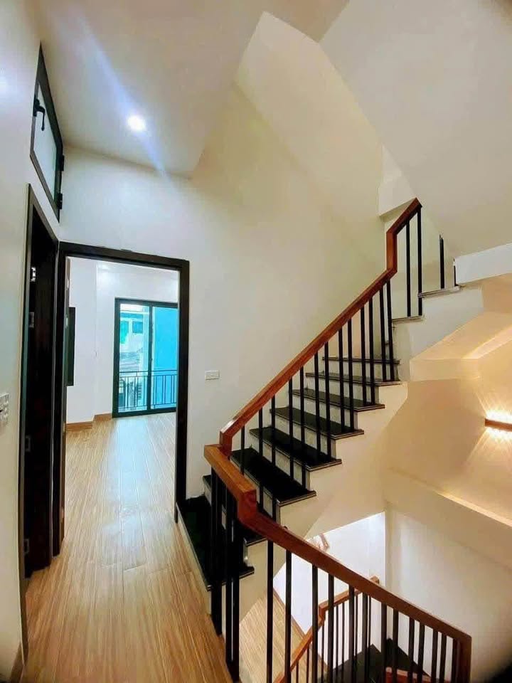  New 3-storey house – Kenh street alley