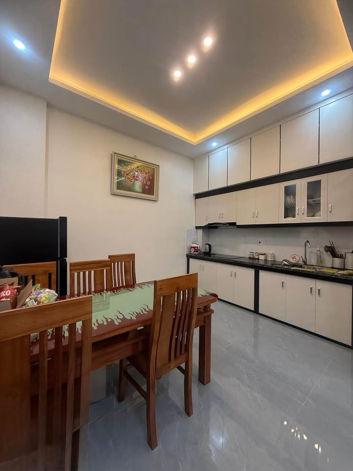  Nhà mới 2T – Giải Phóng thông Điện Biên