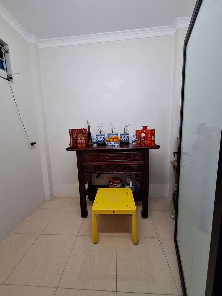   NHÀ 5 TẦNG MẶT ĐƯỜNG LÊ NGỌC HÂN -  BÃI VƯỢT 