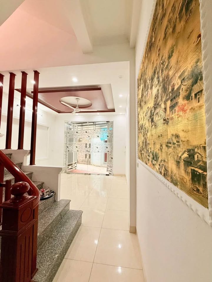 House for sale – Dinh Cong Trang alley, Nam Dinh 3 floors, near main road, car access within steps 3BR – 2BA, fully functional