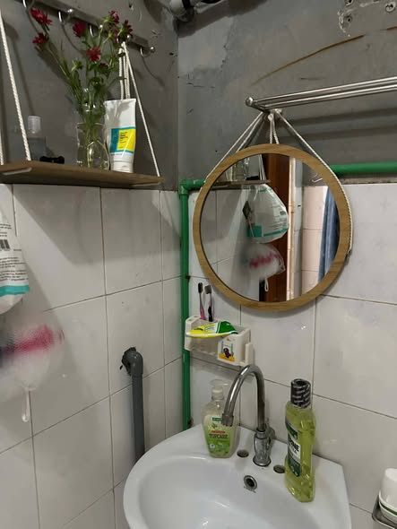 1-STOREY HOUSE FOR RENT ON TRAN NHAN TONG STREET – CAR ACCESS ALLEY