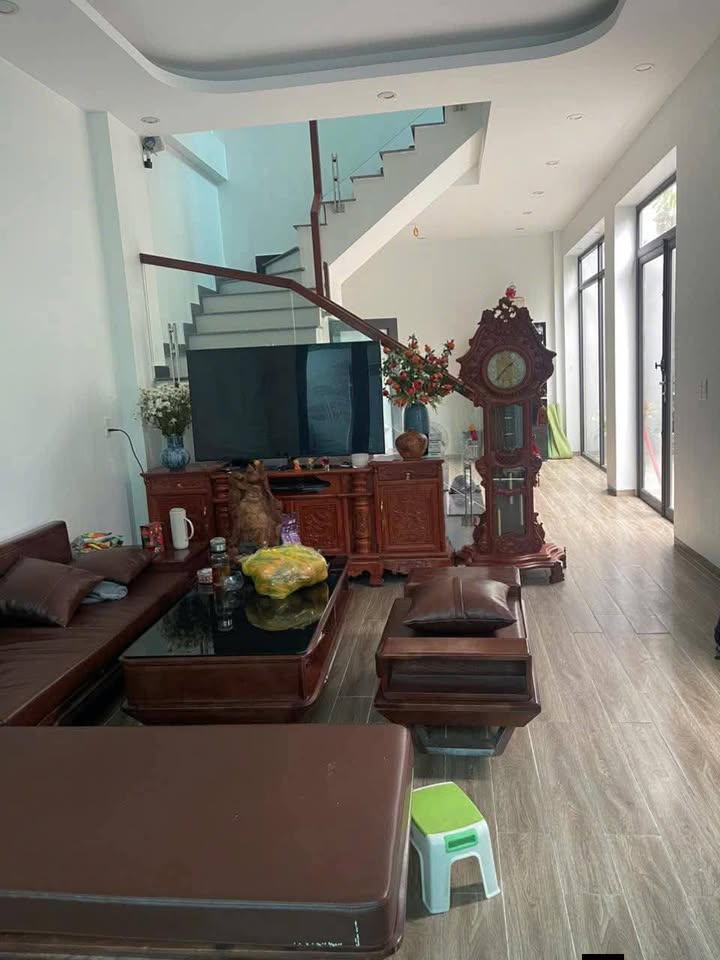 BÁN NHÀ 3 TẦNG – LIÊN HÀ (GIÁP MỸ TRUNG)