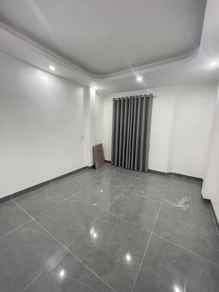 BÁN NHÀ 3 TẦNG – TRẦN HUY LIỆU