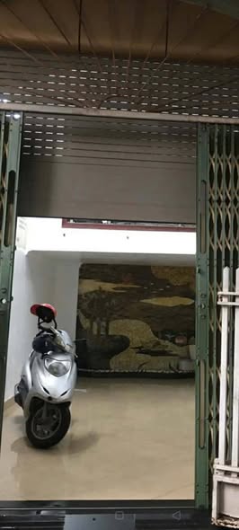 4-STOREY HOUSE FOR RENT ON HUNG YEN STREET