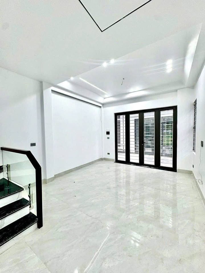 NHÀ KHU NGUYỄN KHUYẾN SẮP HOÀN THIỆN FULL TIỆN NGHI GIÁ TỐT