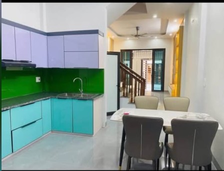 NHÀ 3 TẦNG NGÕ Ô TÔ ĐỖ CỬA NGÔ GIA TỰ TRUNG TÂM