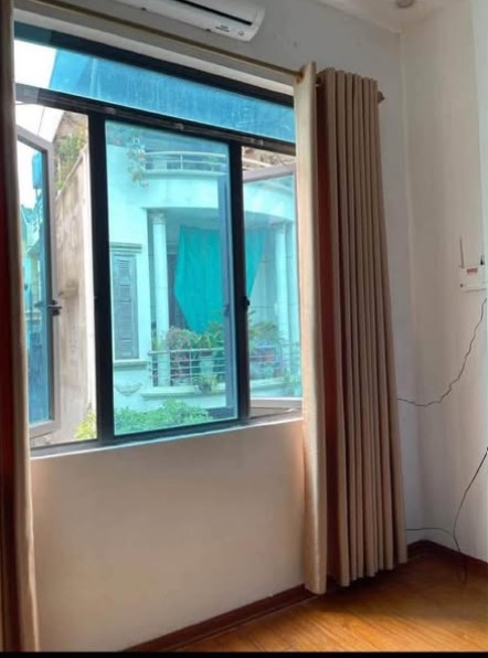 NHÀ 3 TẦNG MẶT NGÕ 300 HÙNG VƯƠNG TRUNG TÂM