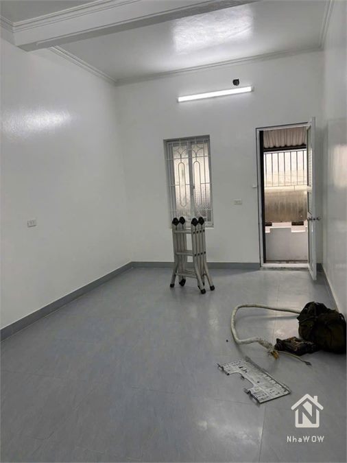 CHO THUÊ NHÀ 3 TẦNG MẶT ĐƯỜNG ĐINH CÔNG TRÁNG
