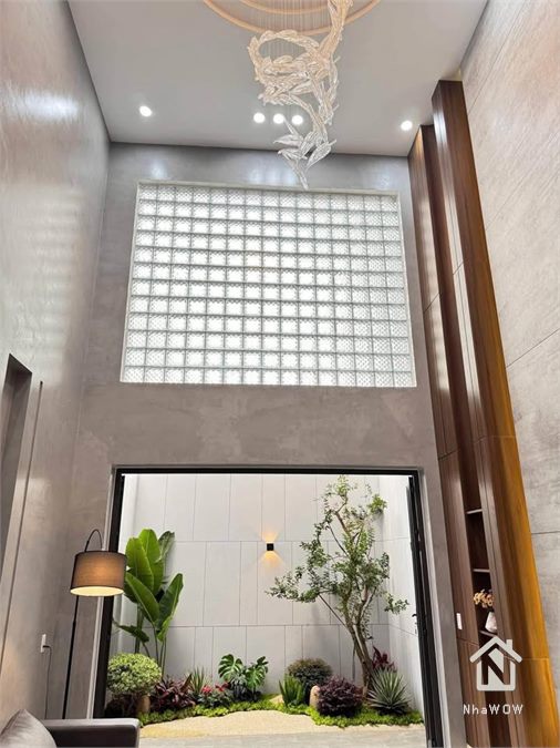 NHÀ 4 TẦNG MẶT ĐƯỜNG NGUYỄN KHÁNH TOÀN – GARA Ô TÔ – THIẾT KẾ SANG TRỌNG