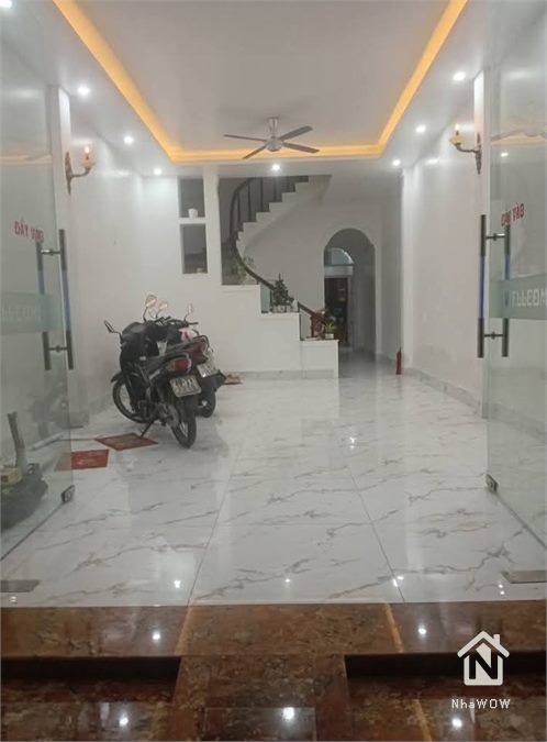 NHÀ 3 TẦNG LÔ GÓC MẶT ĐƯỜNG BÁI – VIEW HỒ ĐẸP