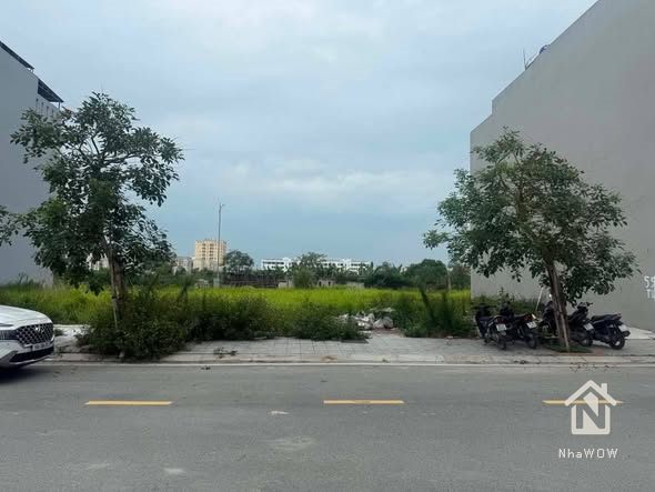 ĐẤT MẶT ĐƯỜNG TĐC LƯƠNG THẾ VINH CL01 – ĐỐI DIỆN CÔNG VIÊN