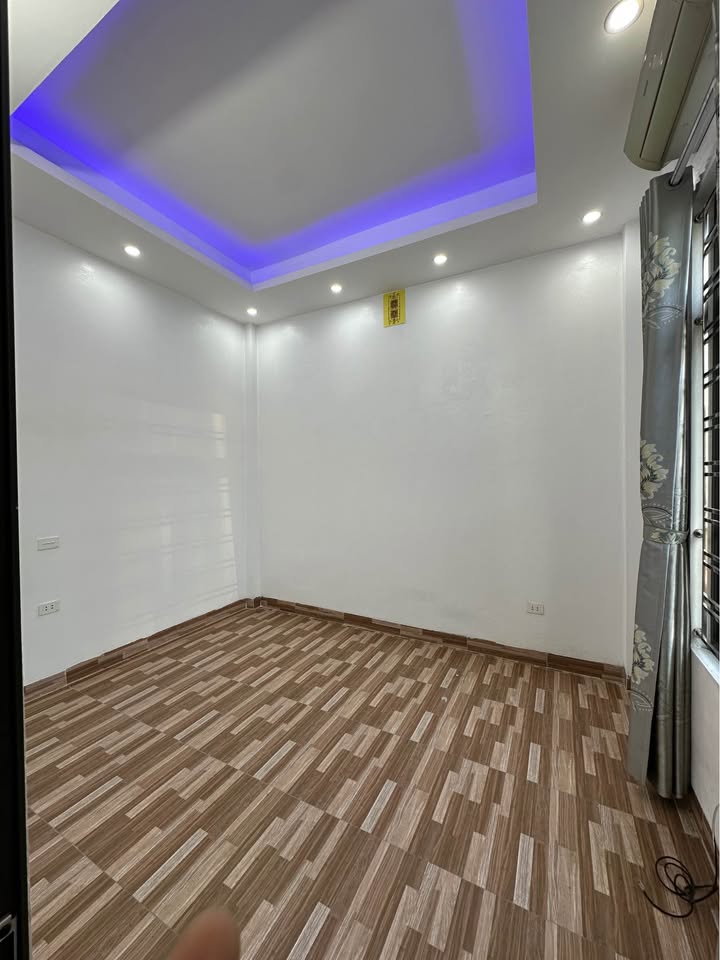 BEAUTIFUL HOUSE FOR SALE – TO HIEN THANH 