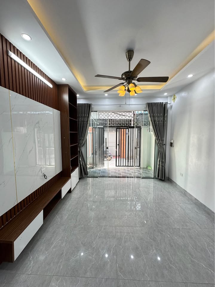  BEAUTIFUL HOUSE FOR SALE – TO HIEN THANH 
