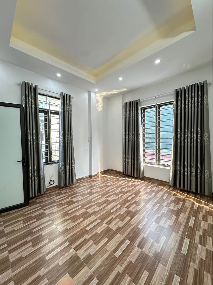  BEAUTIFUL HOUSE FOR SALE – TO HIEN THANH 