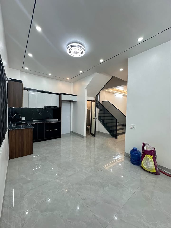  BEAUTIFUL HOUSE FOR SALE – TO HIEN THANH 
