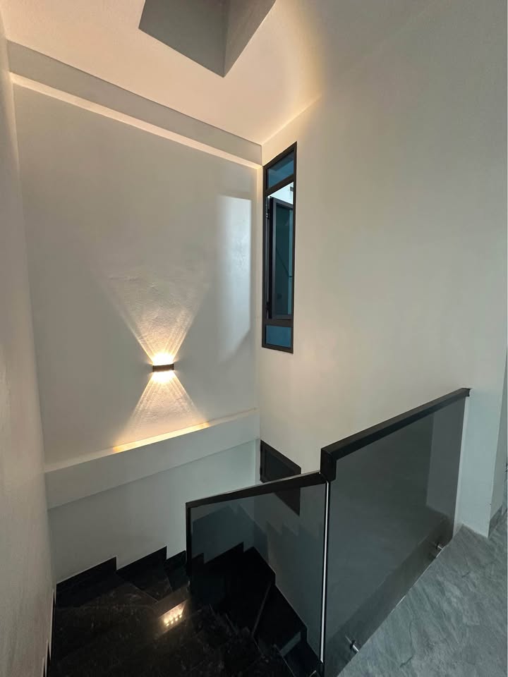  BEAUTIFUL HOUSE FOR SALE – TO HIEN THANH 