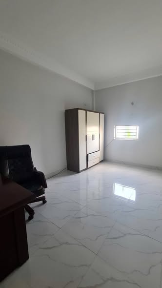 HOUSE FOR RENT IN LOC VUONG – WIDE ALLEY, TRUCK ACCESS