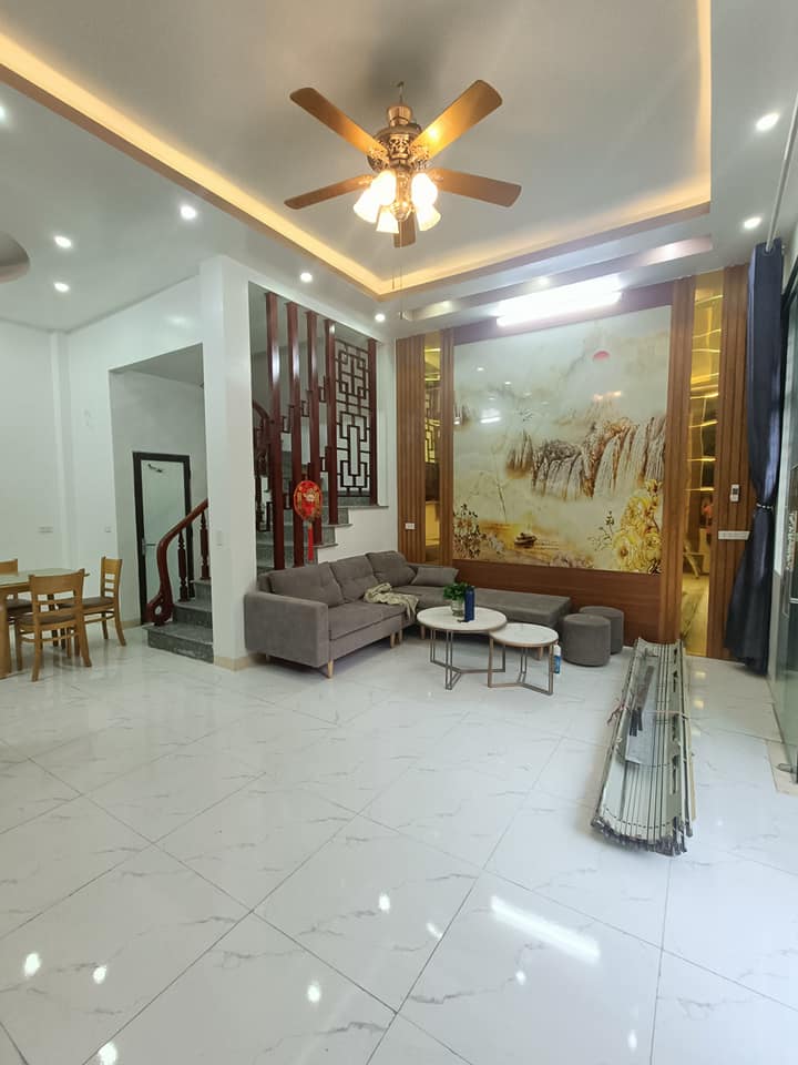  OWNER LISTING – HOUSE IN ALLEY 189 LE HONG PHONG 