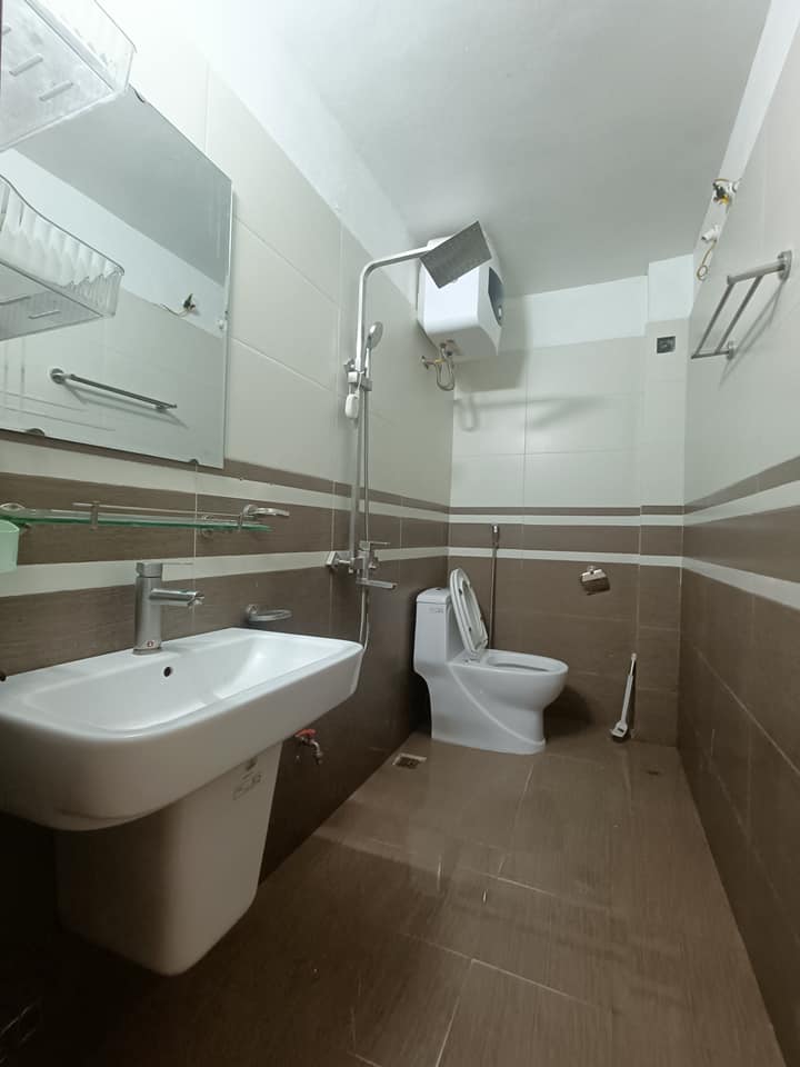  OWNER LISTING – HOUSE IN ALLEY 189 LE HONG PHONG 