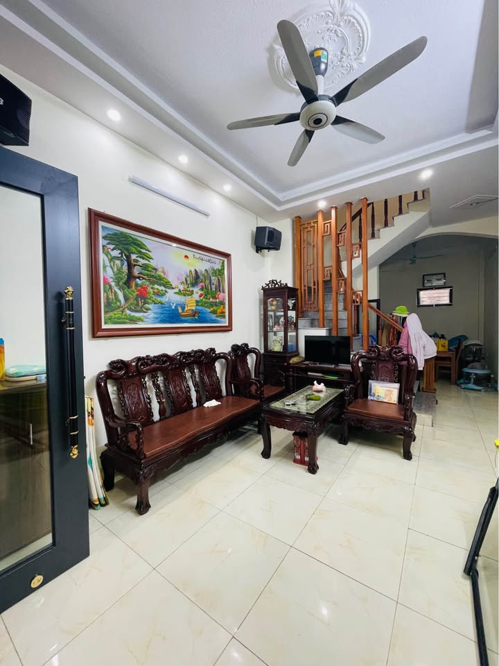 ✨ 3-STOREY HOUSE – CAR ACCESS TO DOOR | LOC VUONG AREA 