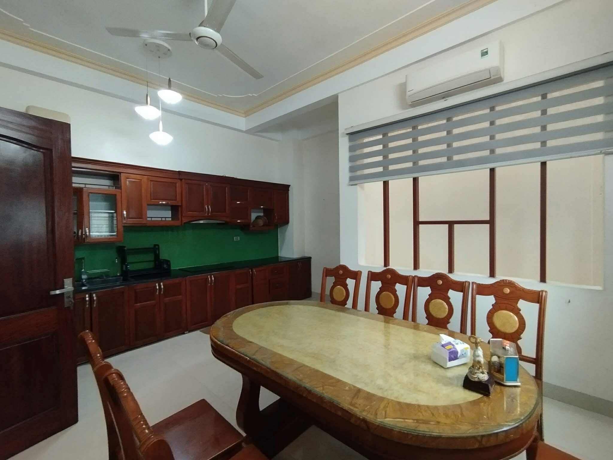  CHO THUÊ NHÀ 5 TẦNG THANG MÁY – MẶT ĐƯỜNG DỆT – ĐẲNG CẤP 